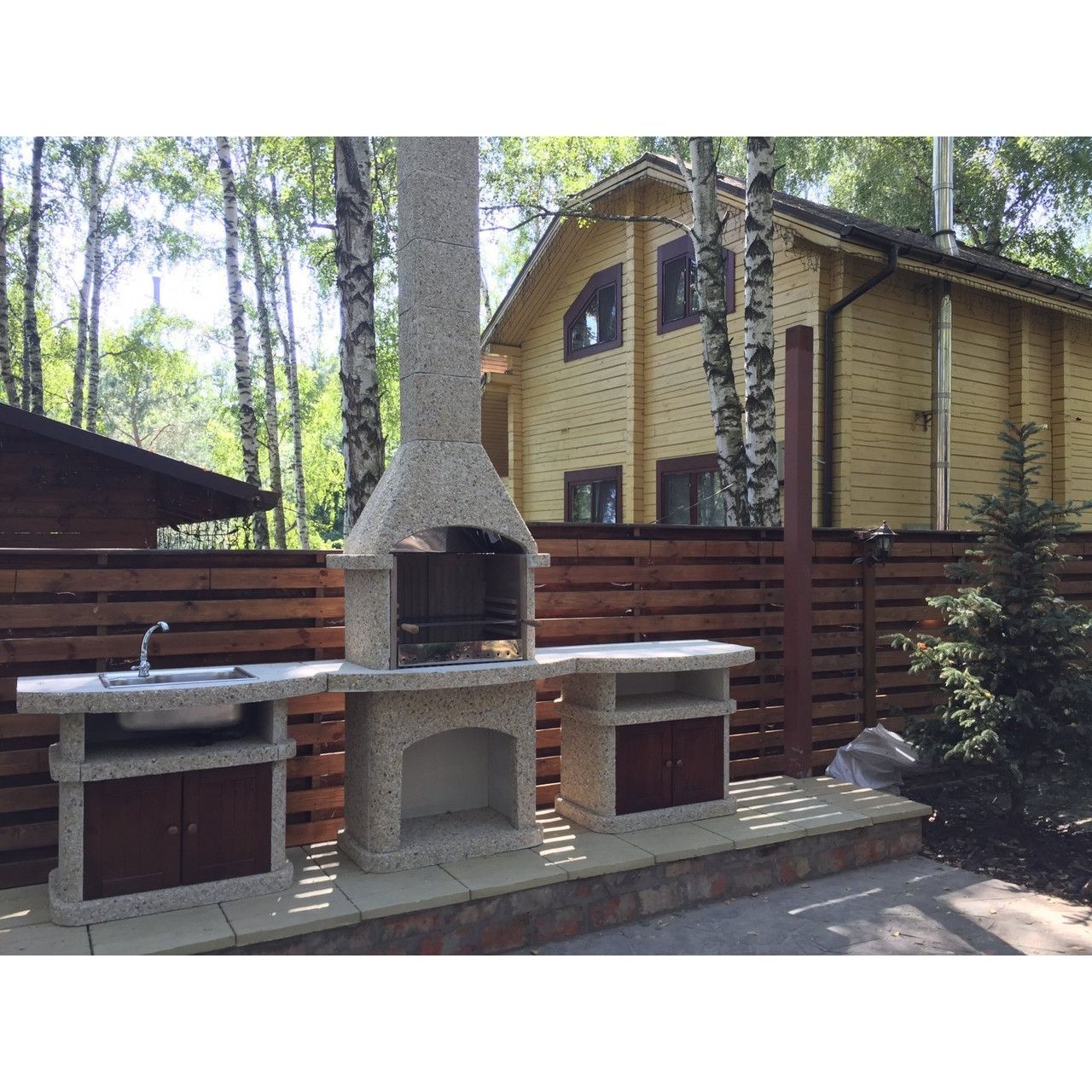 Барбекю із бетону  "Ріо" КБР-2 фото